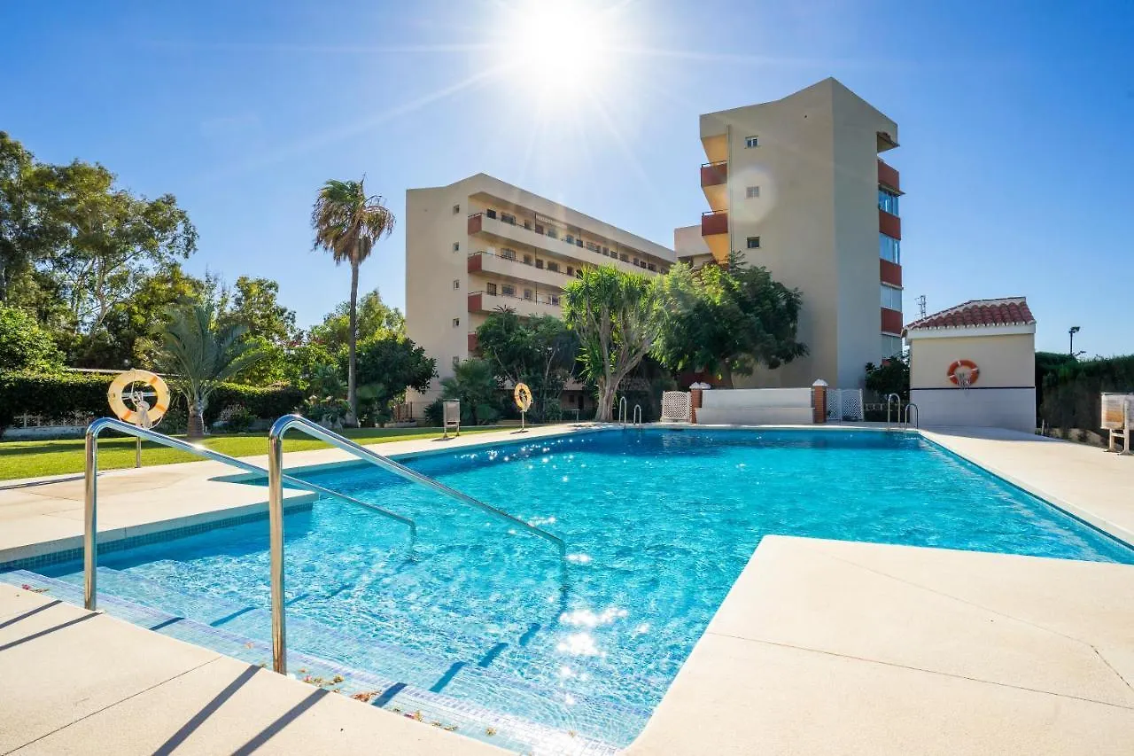 Wintowinrentals Sunny Side, Pool, Wifi & Sea View Benajarafe 0*,  Spanyolország