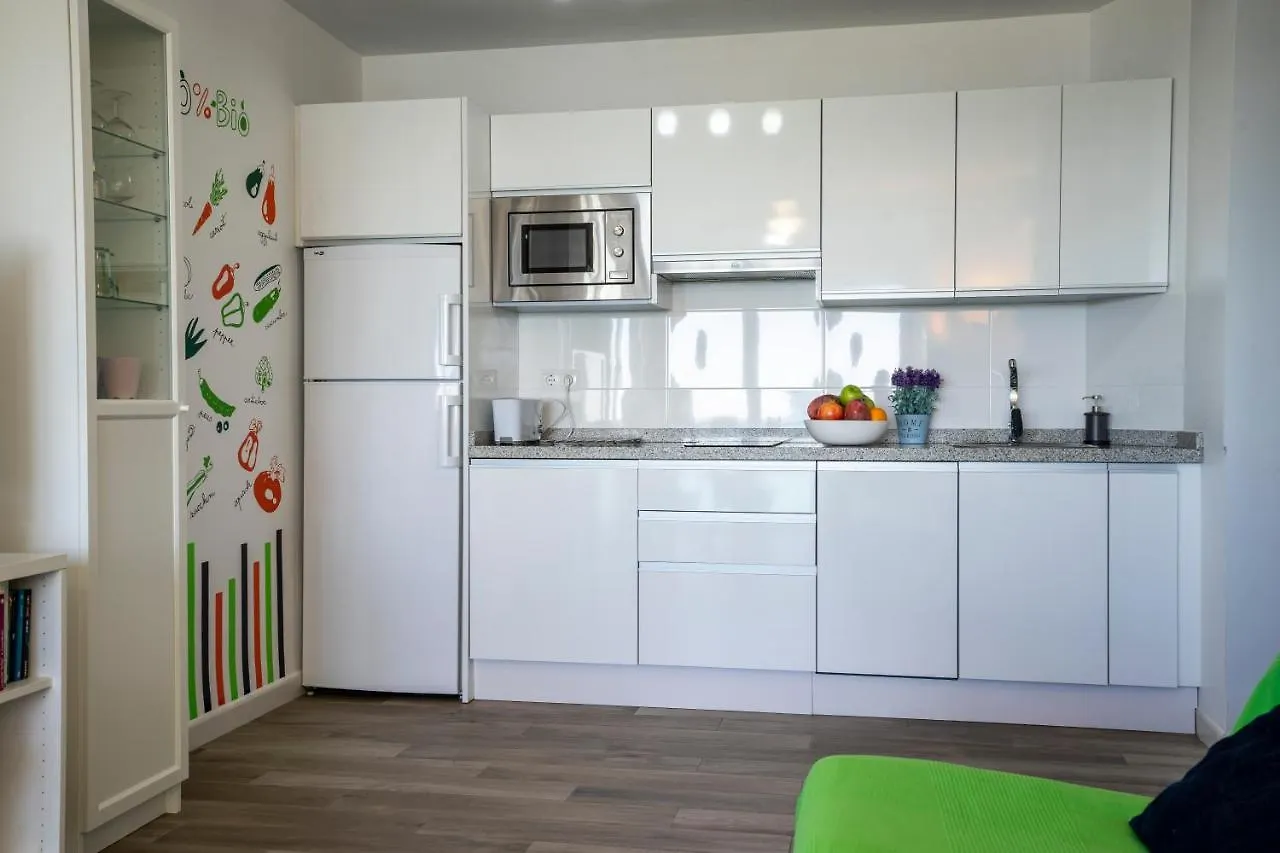 Wintowinrentals Sunny Side, Pool, Wifi & Sea View Benajarafe Apartment